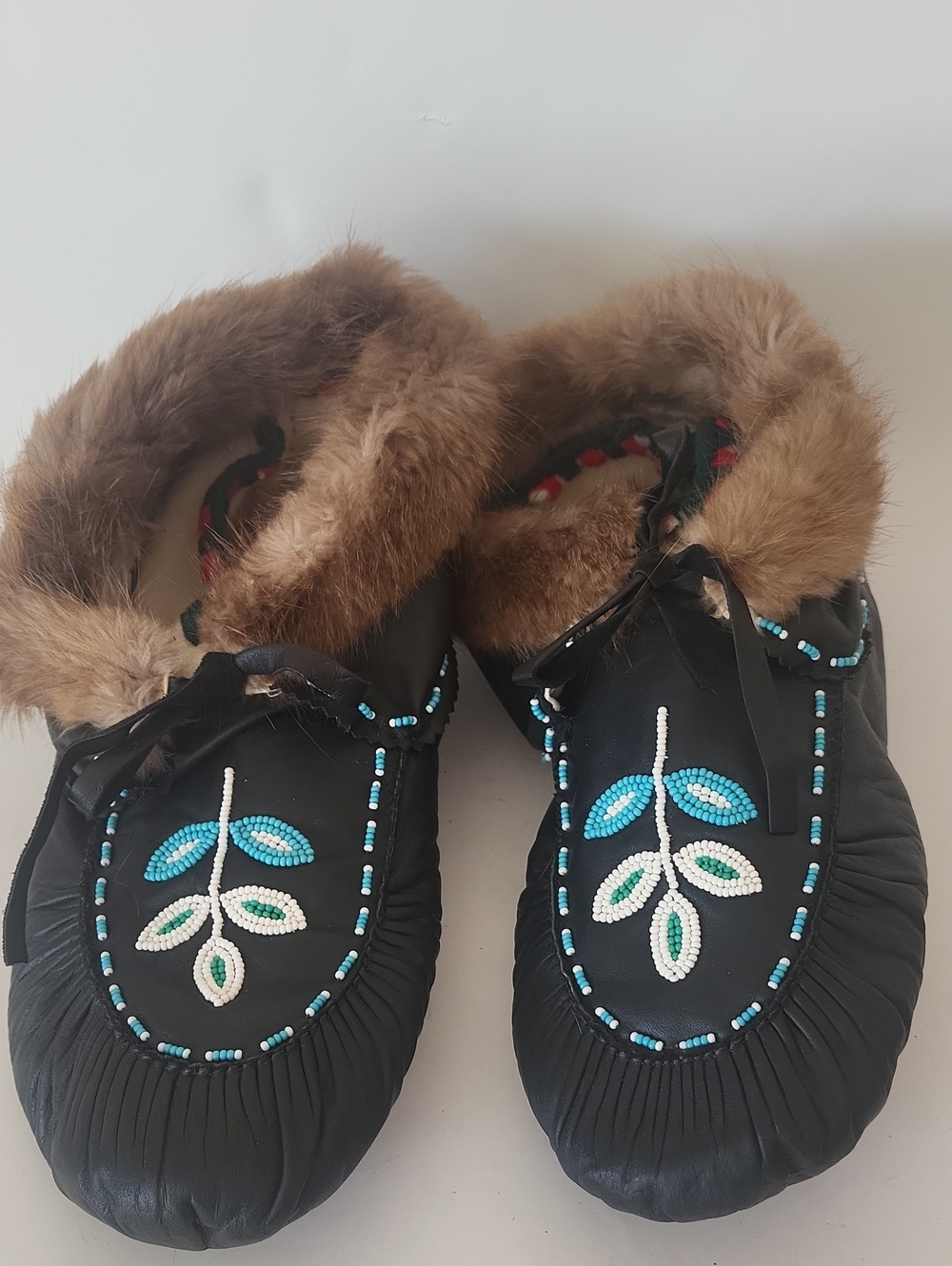 Handcrafted Beaded Leather Moccasins Slipper Boots with Fur Trim